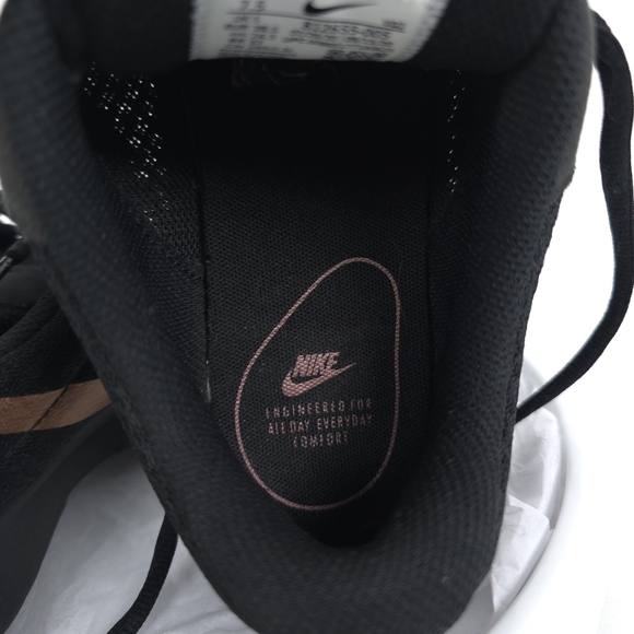 Women’s Nike Tanjun- Black with Gold Check - Picture 5 of 7